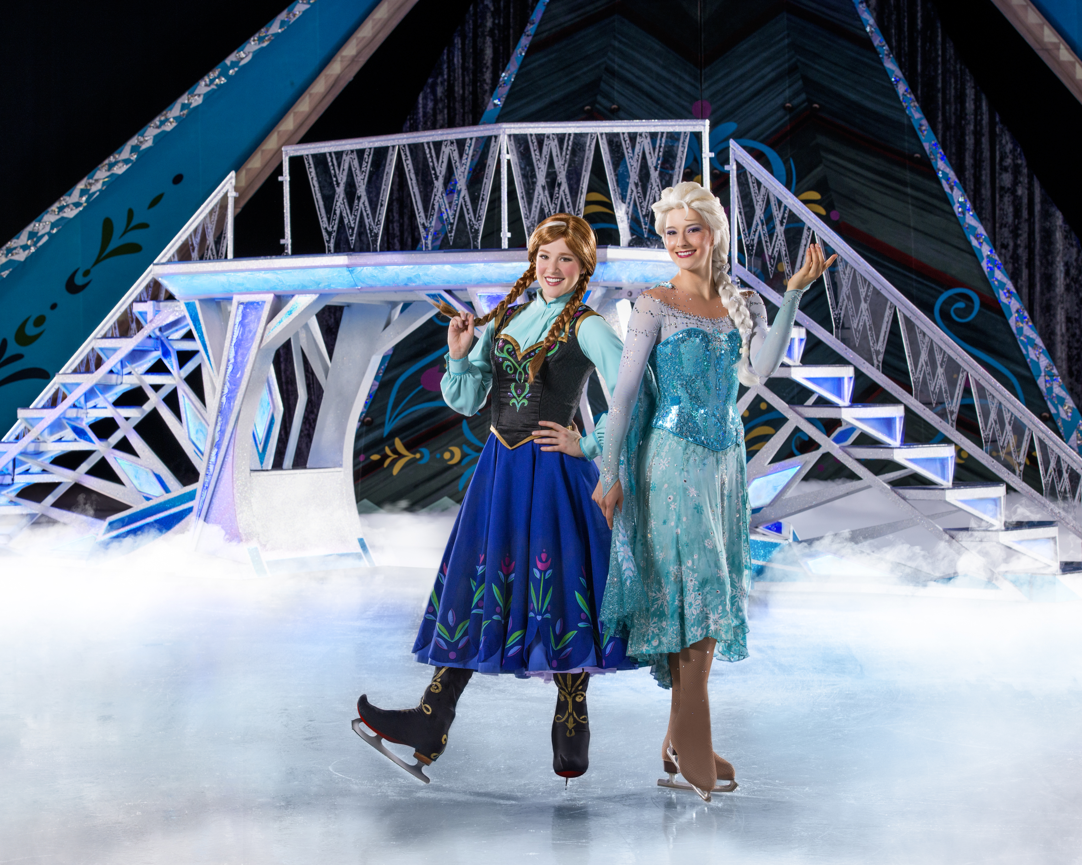 Anna & Elsa on Ice
